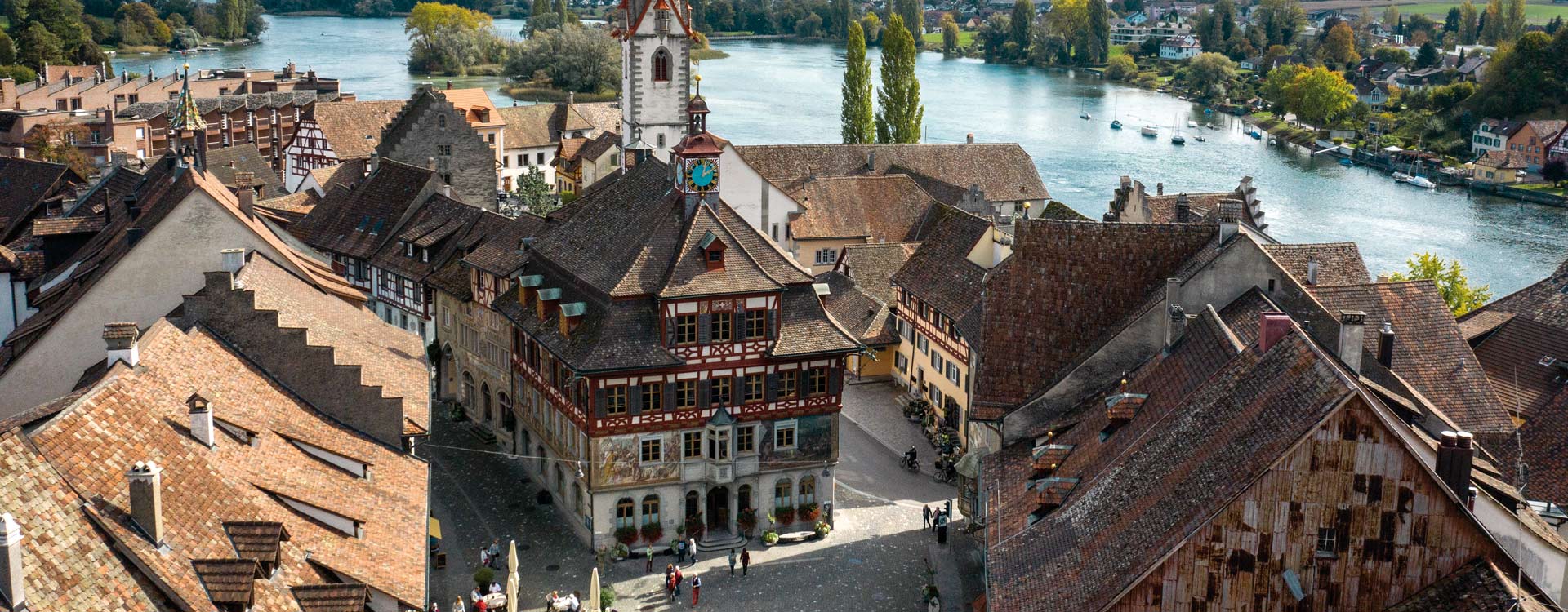steinamrhein-rathaus-altstadt-von-oben